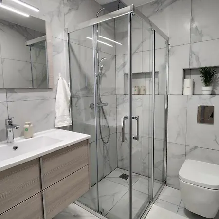 Belle Maison, 15mn De Paris, 2 Parkings Gratuits Villa Cachan