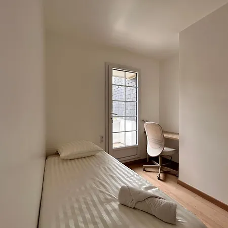 Belle Maison, 15mn De Paris, 2 Parkings Gratuits Villa Cachan