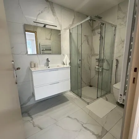 Belle Maison, 15mn De Paris, 2 Parkings Gratuits Villa *